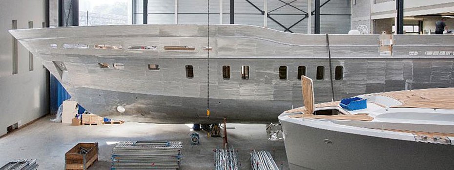 Polyesterspritzanlagen Lackierung Lackauftrag