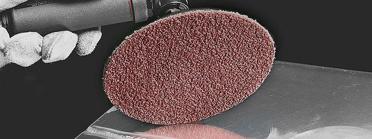 Lukas-Erzett selbstspannende Schleifblätter werkzeuglos spannen