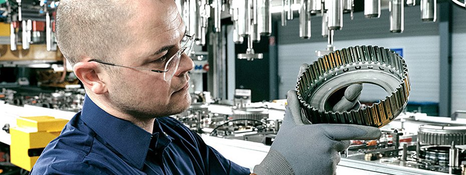 Lohnentfettung Richard Geiss Automobilzulieferer-Bauteile