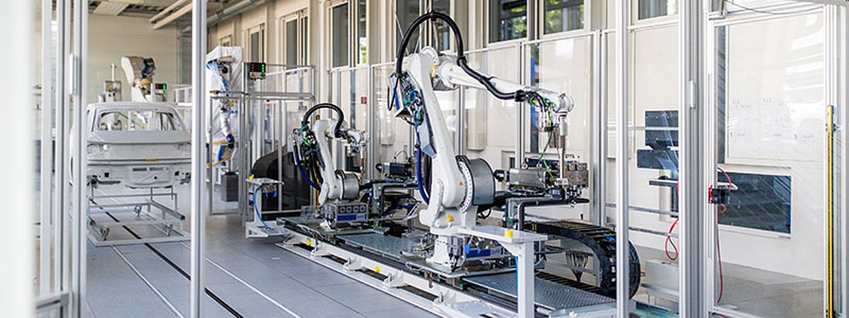 Dürr Trainingscenter Sealing-Roboter Kurse Lack- und Dickstoffapplikation