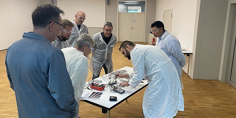 Eloxierer Labor-Workshop VOA