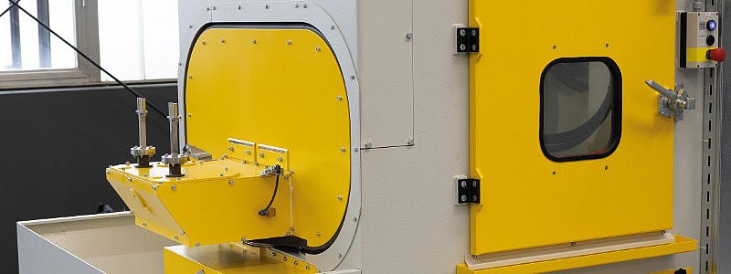 Spritzgusskomponenten strahltechnische Entgratung