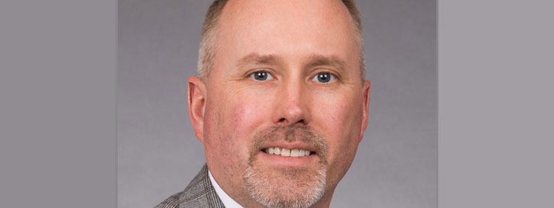 Hoenle Americas Vertriebsleiter Sheetfed Corey Farrell